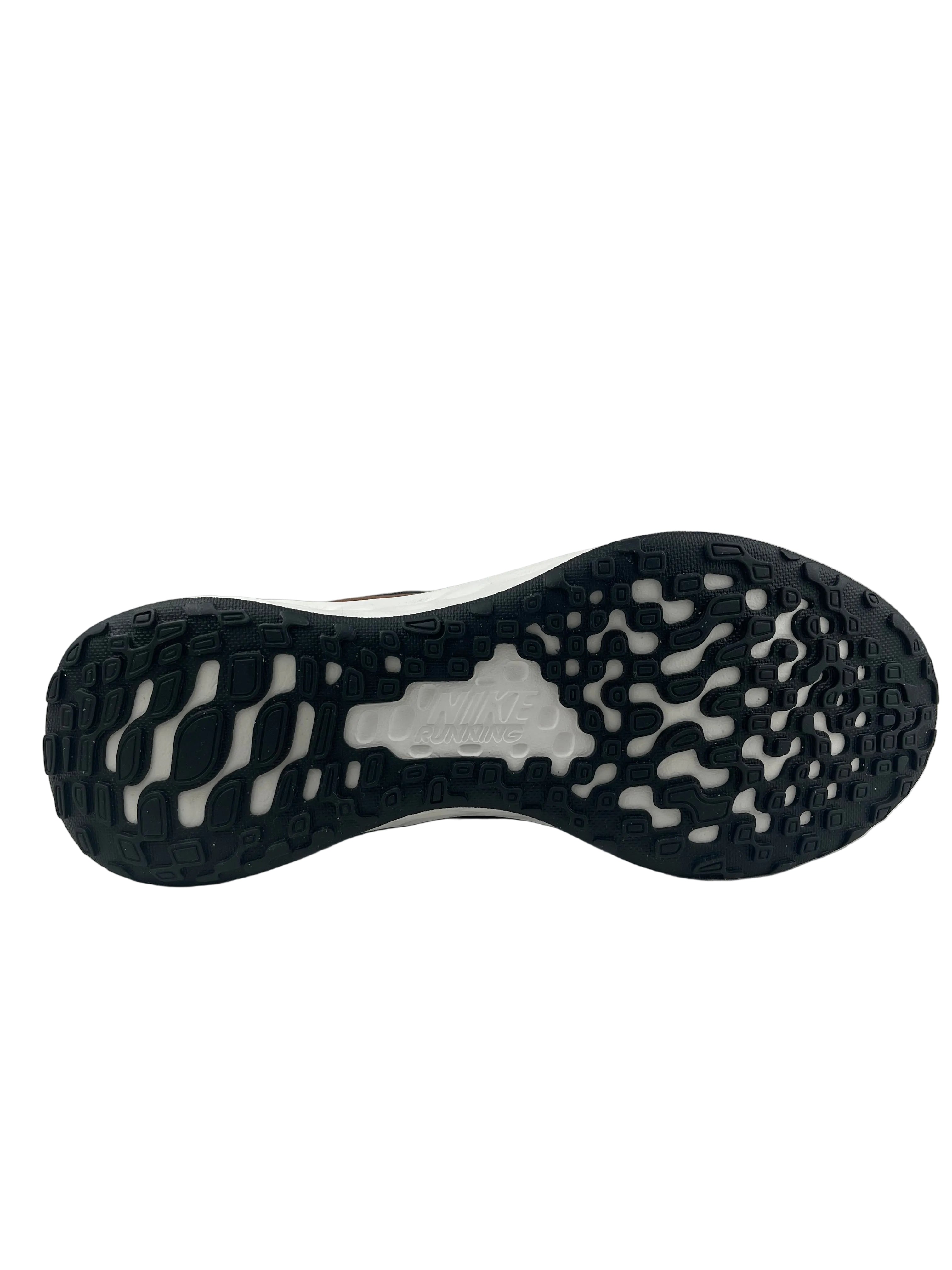 Chaussure Nike running Révolution 6NN