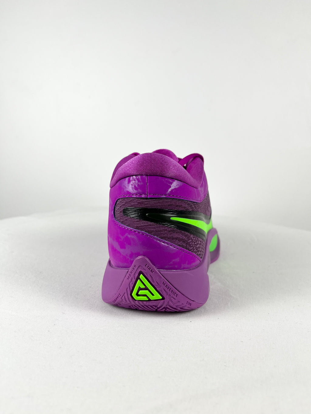 Chaussure de basket GIANNIS FREAK 6